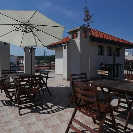 Dreams 42 Апартаменты